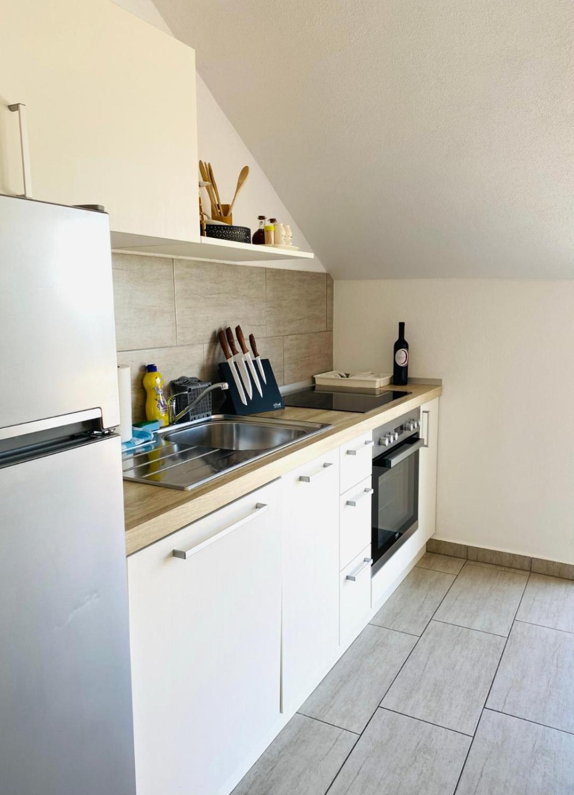 סבטה נדלייה Apartments Toro מראה חיצוני תמונה