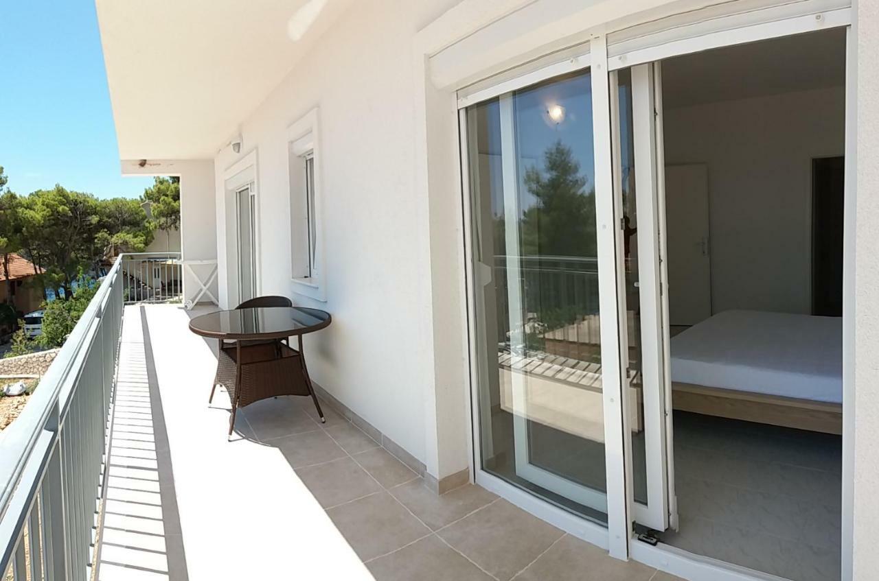 סבטה נדלייה Apartments Toro מראה חיצוני תמונה