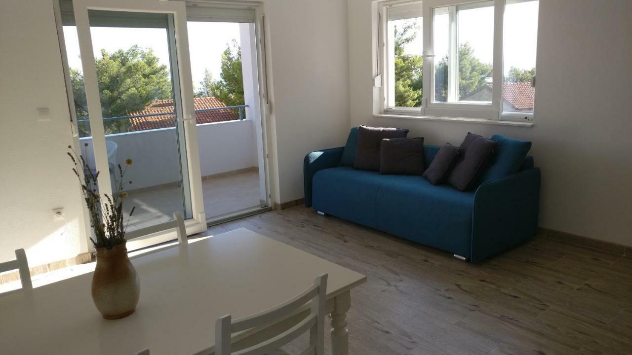 סבטה נדלייה Apartments Toro מראה חיצוני תמונה